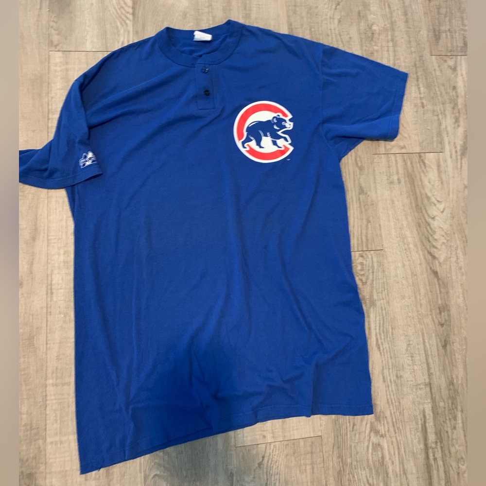 MLB Genuine merchandise Majestic Cubs men’s 
size Xl